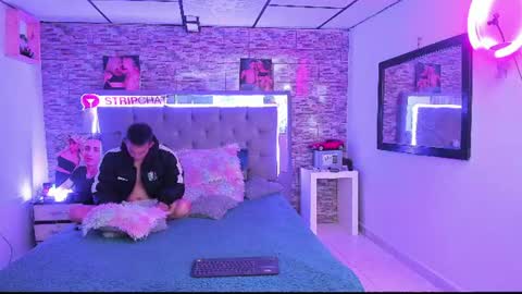 Myluandjack online show from 06-25-26, 10:09