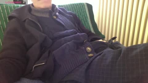 Bi sexy guy lovense hush is on private is open or password show tip if you like. online show from 04-03-26, 06:44