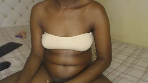 Snapshot of mynameiswet chatting on 07-27-26, 04:36 mynameiswet online show from 07-27-26, 04:36
