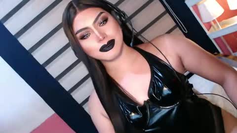 SUPPORT GODDESS TRISHA  AND DONT FORGET TO FOLLOW ME online show from 06-12-26, 07:35