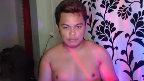 Snapshot of mysteriousasiangay chatting on 10-27-25, 11:58 Mater Jerk online show from 10-27-25, 11:58