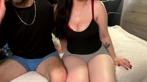 Snapshot of mysteriouspawg chatting on 02-15-26, 11:01 Mysterious Couple online show from 02-15-26, 11:01