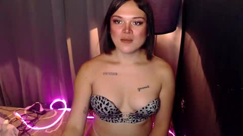 Snapshot of mysteryman_xxx chatting on 03-07-25, 08:02 UR GIRL NEXTDOOR online show from 03-07-25, 08:02