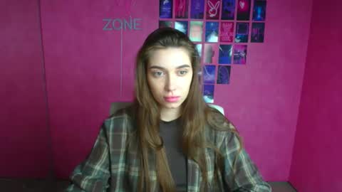 Snapshot of mysticamelia chatting on 05-18-26, 05:46 Amelia online show from 05-18-26, 05:46