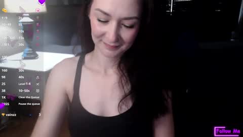 Snapshot of mysticmuse94 chatting on 09-11-25, 03:23 MysticMuse online show from 09-11-25, 03:23