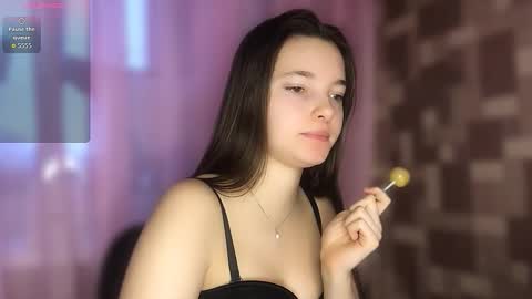 Snapshot of mysticrose_ chatting on 03-05-26, 03:24 Leya online show from 03-05-26, 03:24