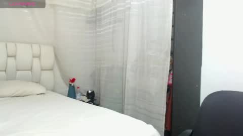 Snapshot of mysticshaira chatting on 06-05-26, 12:11 mysticshaira online show from 06-05-26, 12:11