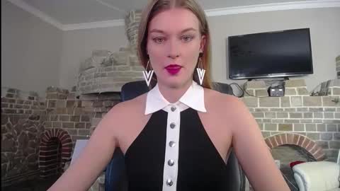 mysticvenus_ online show from 09-17-25, 08:27