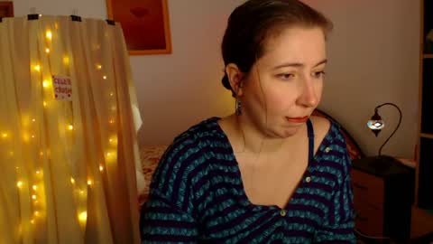 MystyDew online show from 04-16-26, 11:00