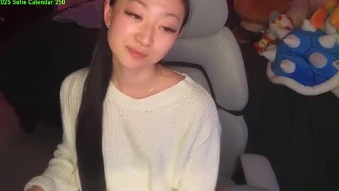 Snapshot of mysweetsofie1 chatting on 01-12-25, 11:58 MySweetSofie online show from 01-12-25, 11:58