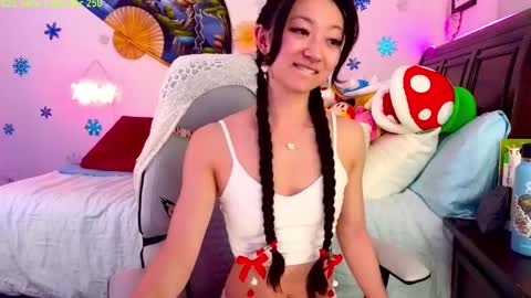 Snapshot of mysweetsofie1 chatting on 02-21-25, 05:13 MySweetSofie online show from 02-21-25, 05:13