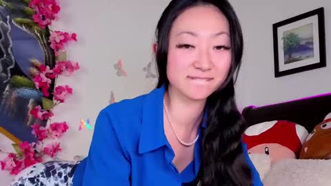 Snapshot of mysweetsofie1 chatting on 09-18-25, 05:59 MySweetSofie online show from 09-18-25, 05:59