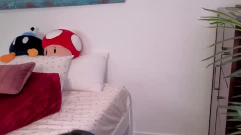 Snapshot of mysweetsofie1 chatting on 10-18-25, 10:10 MySweetSofie online show from 10-18-25, 10:10