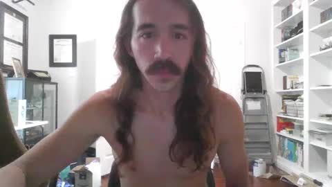 Snapshot of mythrowawayatx chatting on 09-22-25, 09:28 mythrowawayatx online show from 09-22-25, 09:28