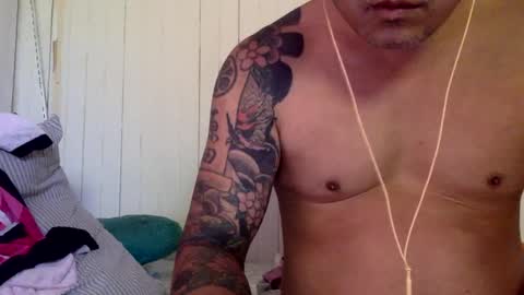 Snapshot of mywi11yisbiggy chatting on 02-02-25, 07:25 str8 dom alphaAsian Daddy type. sorry not bi or curious but i dont judgediscrimenate. online show from 02-02-25, 07:25