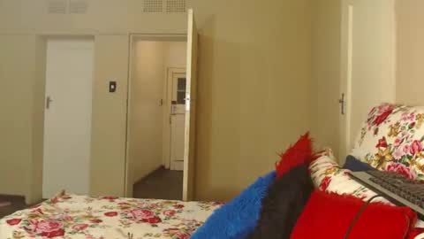 mzansihottestcouple online show from 01-05-26, 06:33