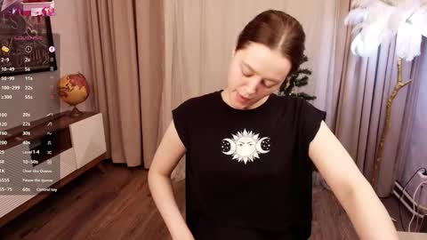 Snapshot of n0_nude chatting on 12-18-25, 03:01 Eva online show from 12-18-25, 03:01