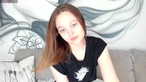 Eva  online show from 05-13-26, 03:59