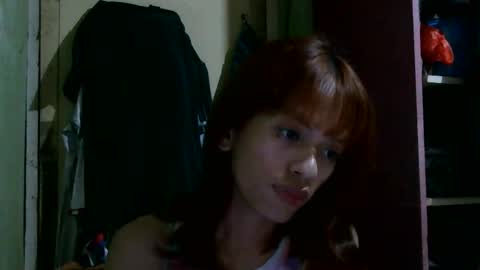 Snapshot of n1raa chatting on 10-22-25, 05:56 nira online show from 10-22-25, 05:56