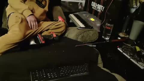 SnackPants online show from 01-22-25, 09:24