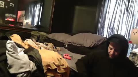 SnackPants online show from 01-22-25, 07:34