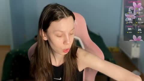 Snapshot of na_prikole_ chatting on 12-17-25, 03:56 Vanessa and Julia online show from 12-17-25, 03:56