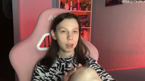 Snapshot of na_prikole_ chatting on 03-11-26, 06:47 Vanessa and Julia online show from 03-11-26, 06:47