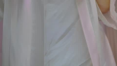 Snapshot of naalani chatting on 02-08-25, 07:15 Naalani online show from 02-08-25, 07:15