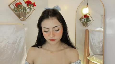 naamah_b online show from 05-29-26, 02:59