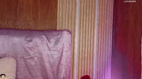 naamah_b online show from 07-16-26, 02:56