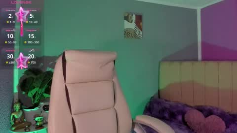 Snapshot of naath_ chatting on 11-10-25, 02:32 anny online show from 11-10-25, 02:32