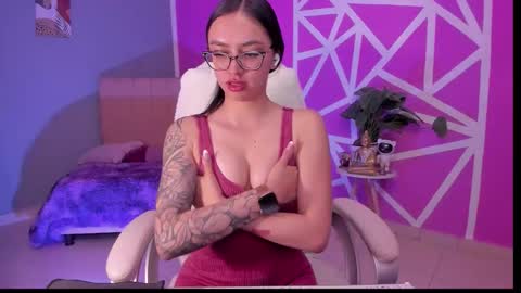 Snapshot of naath_ chatting on 02-06-26, 09:18 anny online show from 02-06-26, 09:18