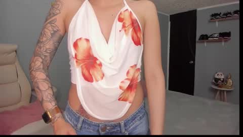 Snapshot of naath_ chatting on 03-19-26, 11:53 anny online show from 03-19-26, 11:53