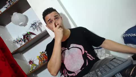 Snapshot of nachitolatin2 chatting on 09-12-25, 06:02 Dear nacho online show from 09-12-25, 06:02