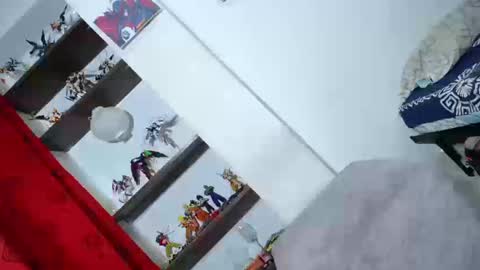 Snapshot of nachitolatin2 chatting on 09-17-25, 04:25 Dear nacho online show from 09-17-25, 04:25