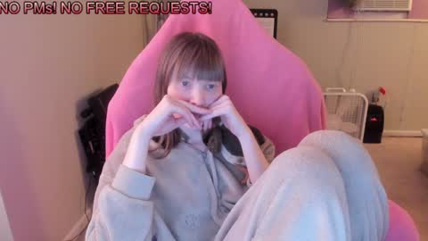 Snapshot of nacmar chatting on 12-09-24, 03:54 Natalie Marlo online show from 12-09-24, 03:54