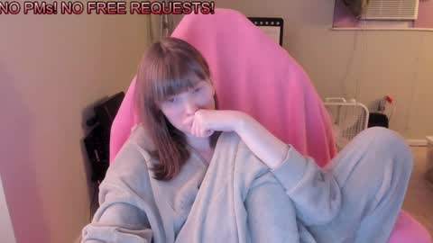 Snapshot of nacmar chatting on 01-03-25, 02:10 Natalie Marlo online show from 01-03-25, 02:10