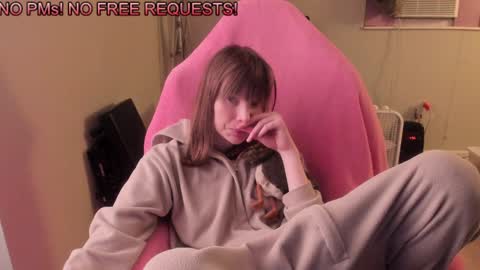 Snapshot of nacmar chatting on 01-07-25, 04:08 Natalie Marlo online show from 01-07-25, 04:08