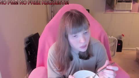 Snapshot of nacmar chatting on 02-26-25, 07:42 Natalie Marlo online show from 02-26-25, 07:42