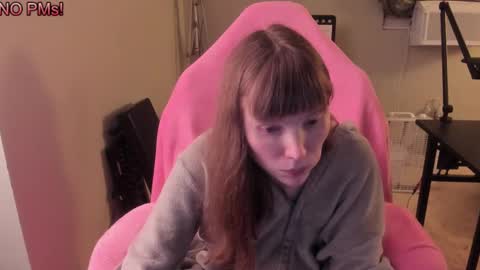 Snapshot of nacmar chatting on 09-24-25, 04:05 Natalie Marlo online show from 09-24-25, 04:05