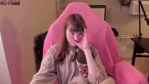 Snapshot of nacmar chatting on 10-01-25, 03:34 Natalie Marlo online show from 10-01-25, 03:34