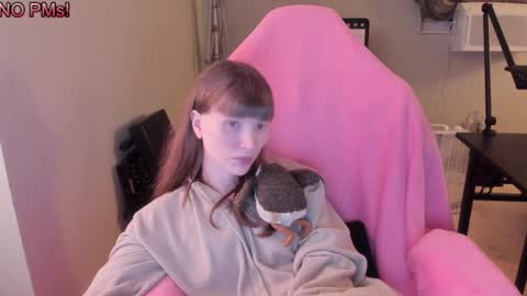 Snapshot of nacmar chatting on 10-03-25, 07:05 Natalie Marlo online show from 10-03-25, 07:05