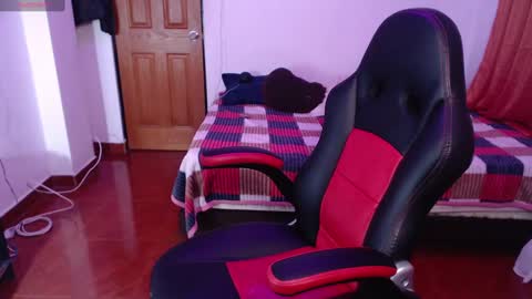 Snapshot of nadia_palmer chatting on 12-05-24, 10:33  Nadi  online show from 12-05-24, 10:33