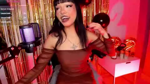 Snapshot of naff_eratu chatting on 06-19-26, 10:13 naff_eratu online show from 06-19-26, 10:13