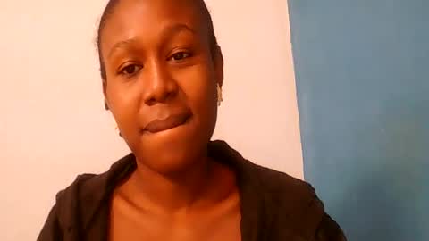 nah296652 online show from 06-18-26, 09:14