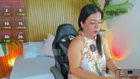 N A H I A online show from 11-24-25, 01:55