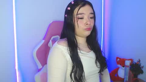 nahia cute     only   online show from 03-03-26, 04:02