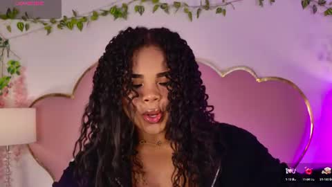 NahiaraReina  online show from 06-13-26, 02:15