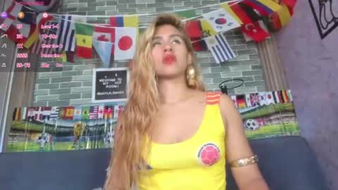 Nahla online show from 06-18-26, 04:11