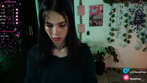 Snapshot of naho_4269 chatting on 12-22-24, 01:45 Naho Sigueme en mis Redes Sociales Follow me on my social networks online show from 12-22-24, 01:45